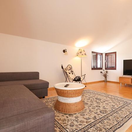 Apartments And A Room Ina Zadar Ngoại thất bức ảnh
