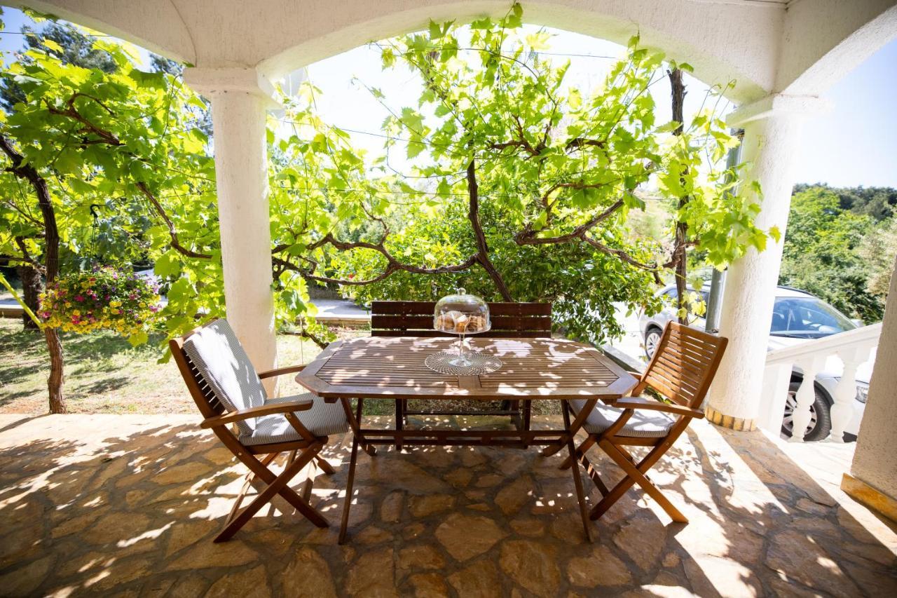 Apartments And A Room Ina Zadar Ngoại thất bức ảnh