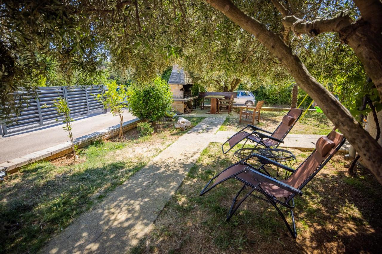 Apartments And A Room Ina Zadar Ngoại thất bức ảnh