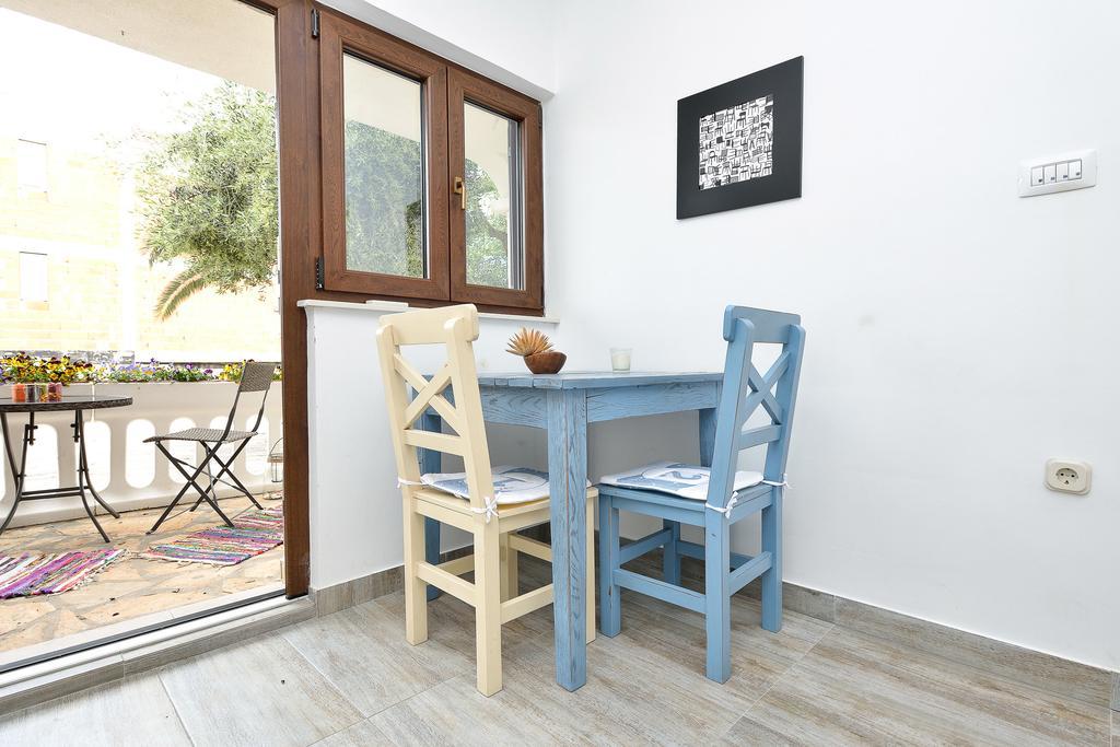 Apartments And A Room Ina Zadar Ngoại thất bức ảnh