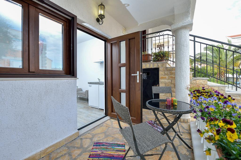Apartments And A Room Ina Zadar Ngoại thất bức ảnh