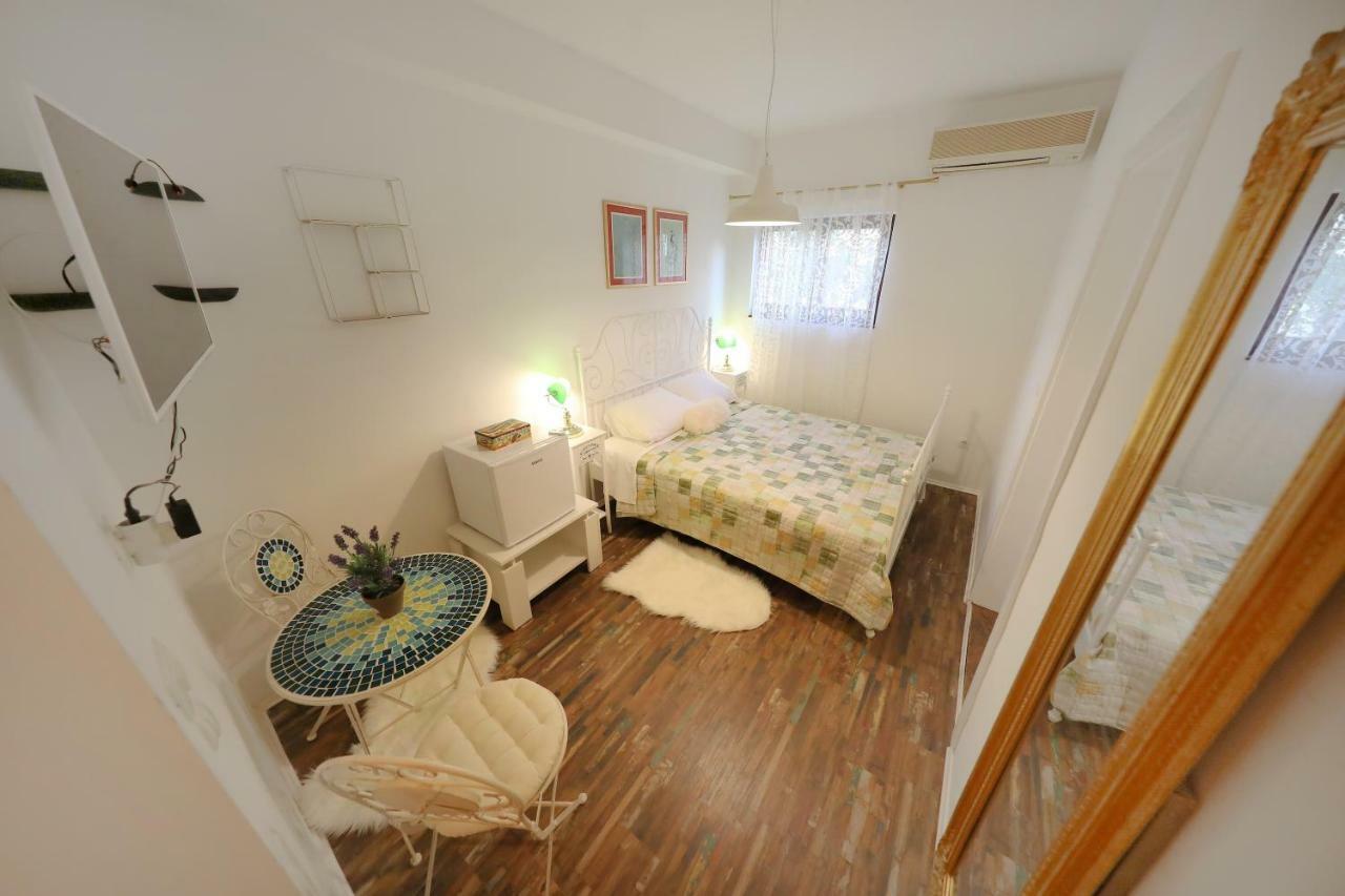 Apartments And A Room Ina Zadar Ngoại thất bức ảnh